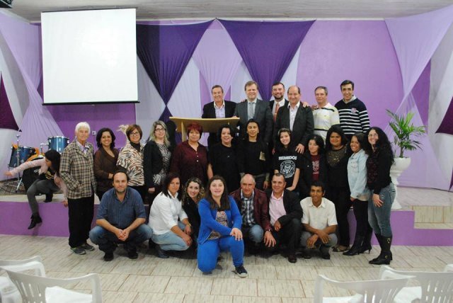 Aconteceu 2º aniversário da Comunidade Cristã Luz Para os Povos