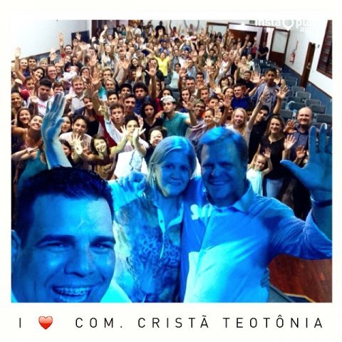 Aconteceu culto com Mauricio Paes
