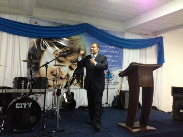 Inauguração de nova igreja em Paverama